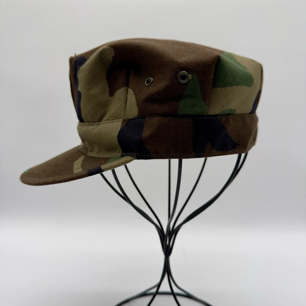 USGI Utility Cap Woodland Camo‎ with USMC Logo Small